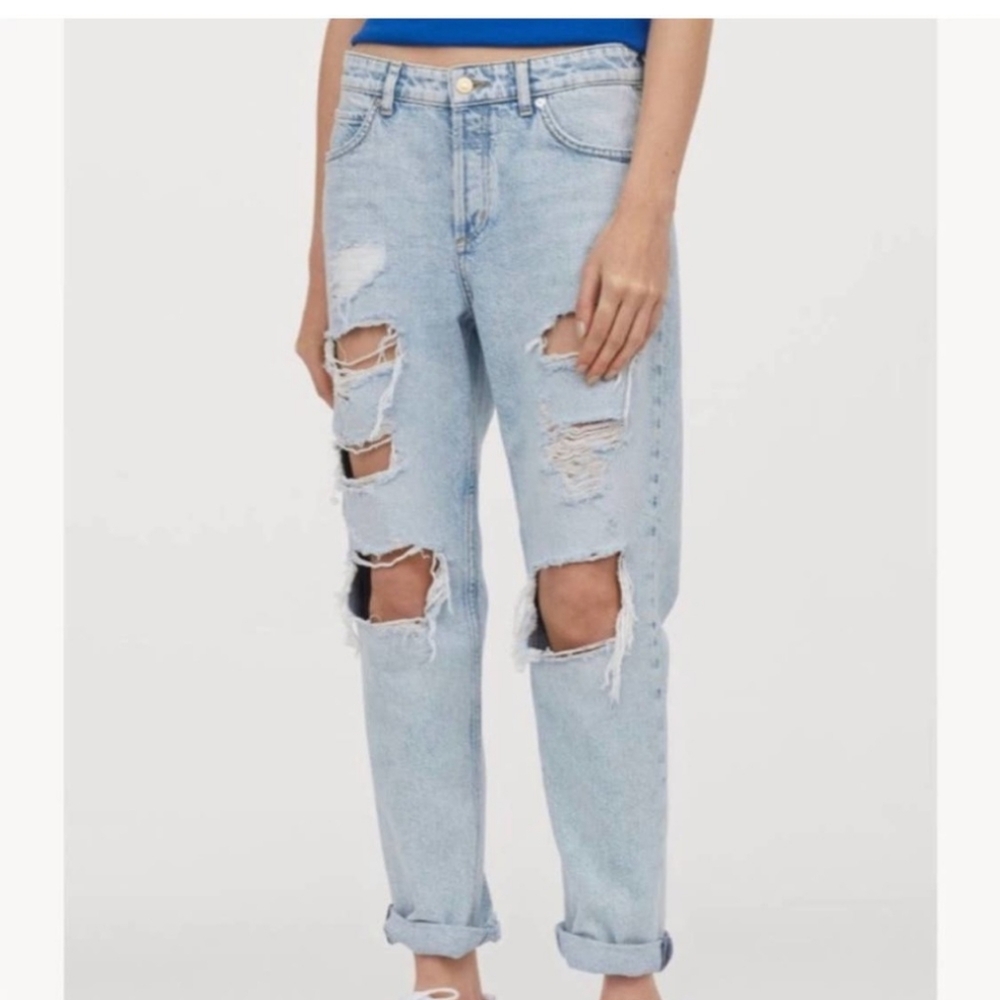 & Denim Boyfriend Low Waist Destructed Jeans